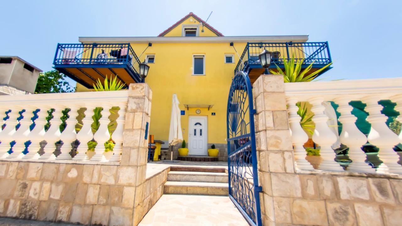 Planikovica Apartments Trogir Exterior foto