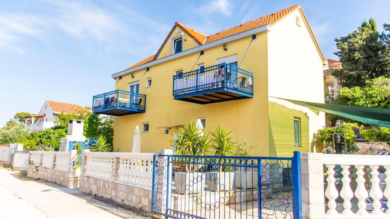 Planikovica Apartments Trogir Exterior foto