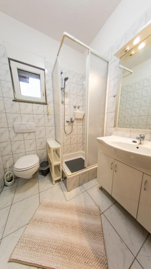 Planikovica Apartments Trogir Exterior foto