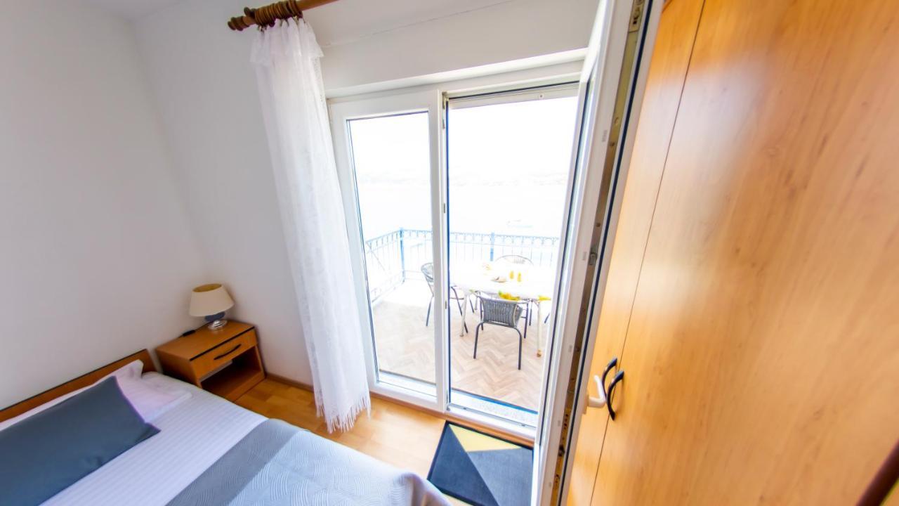 Planikovica Apartments Trogir Exterior foto