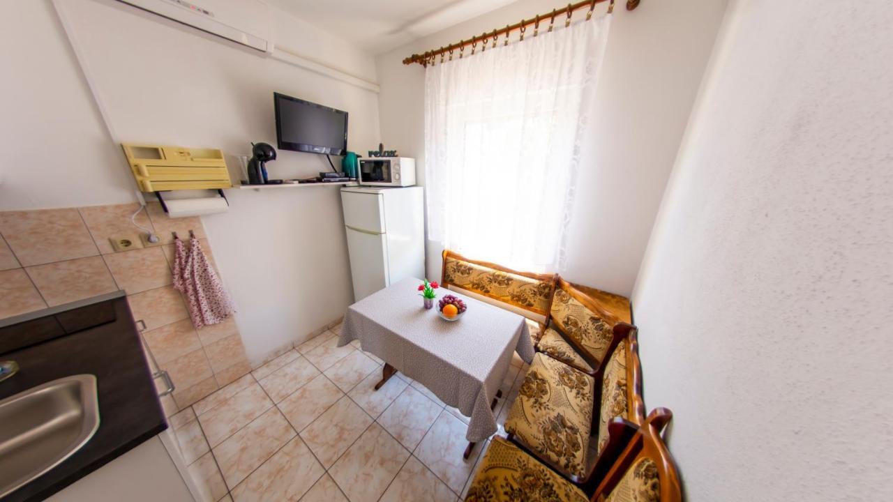Planikovica Apartments Trogir Exterior foto