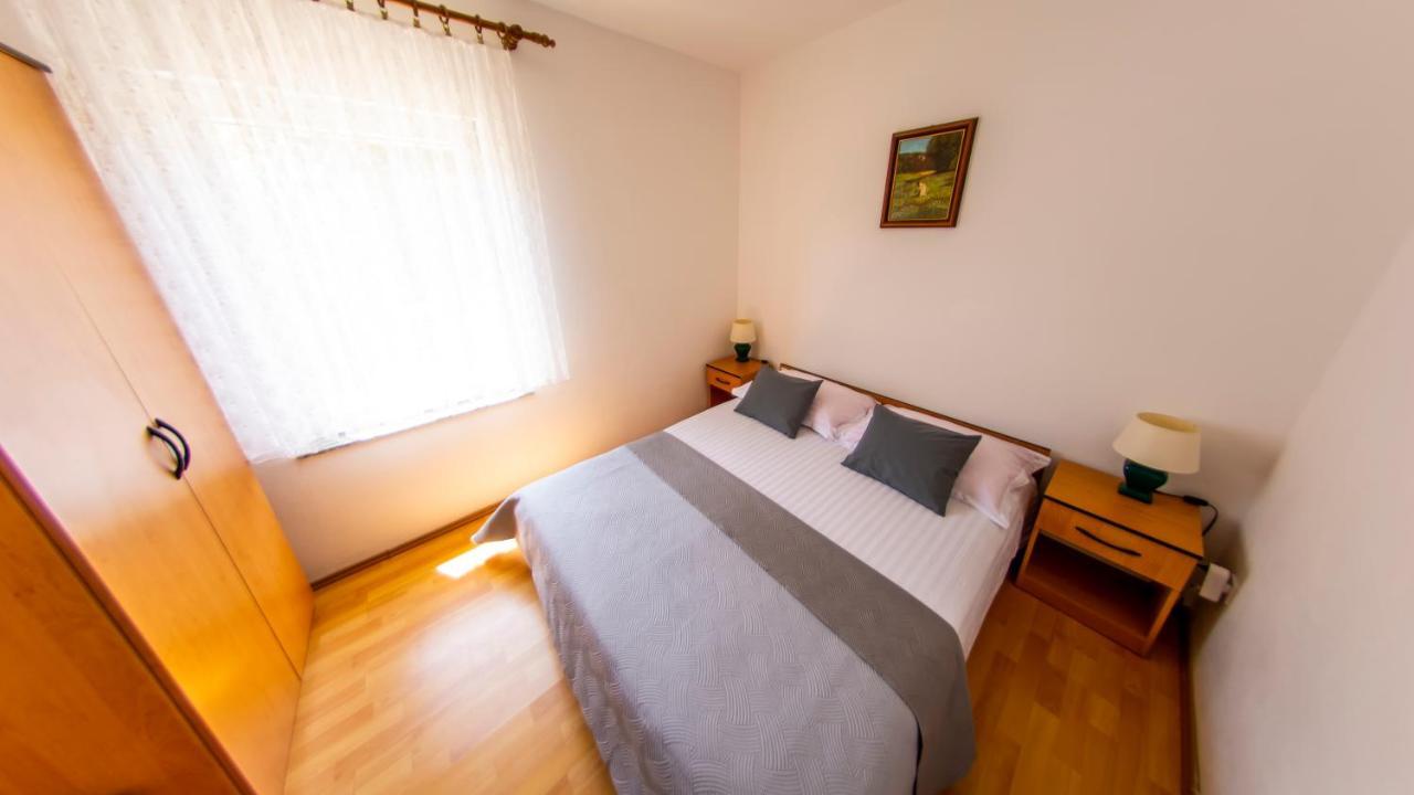 Planikovica Apartments Trogir Exterior foto